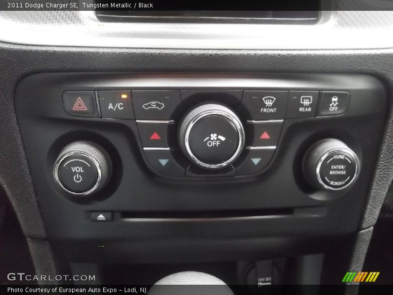 Tungsten Metallic / Black 2011 Dodge Charger SE