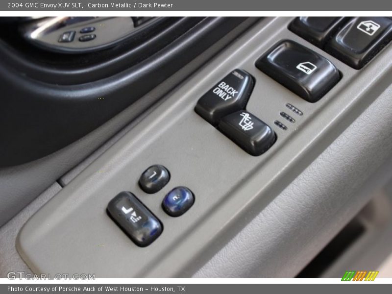 Carbon Metallic / Dark Pewter 2004 GMC Envoy XUV SLT
