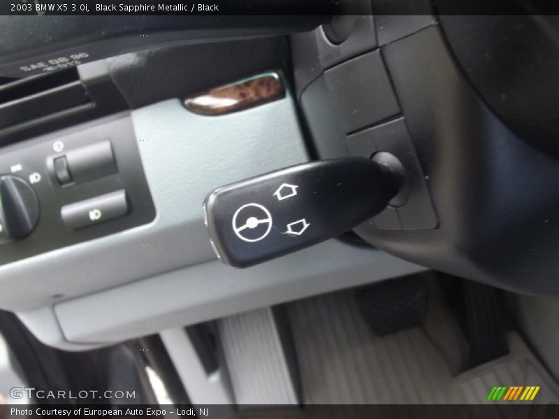 Black Sapphire Metallic / Black 2003 BMW X5 3.0i