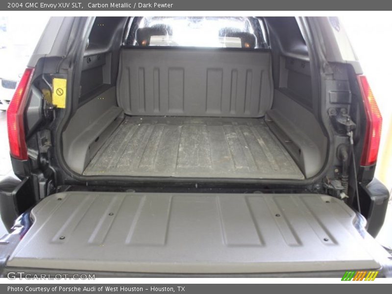Carbon Metallic / Dark Pewter 2004 GMC Envoy XUV SLT