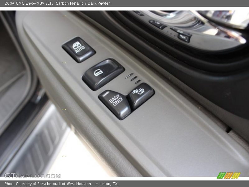 Carbon Metallic / Dark Pewter 2004 GMC Envoy XUV SLT