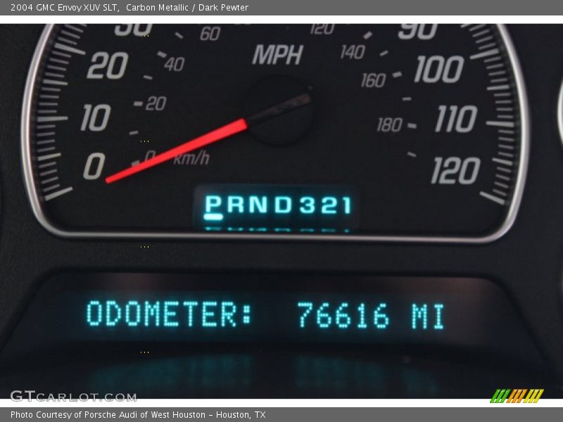 Carbon Metallic / Dark Pewter 2004 GMC Envoy XUV SLT