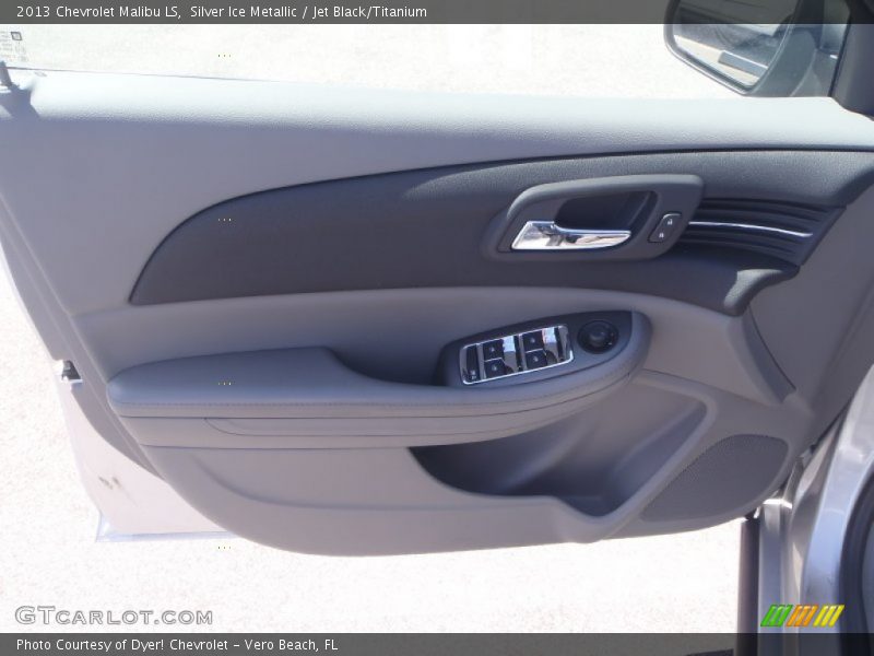 Silver Ice Metallic / Jet Black/Titanium 2013 Chevrolet Malibu LS