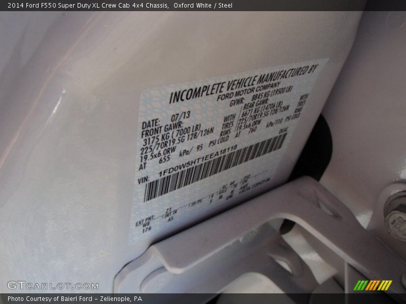 Oxford White / Steel 2014 Ford F550 Super Duty XL Crew Cab 4x4 Chassis