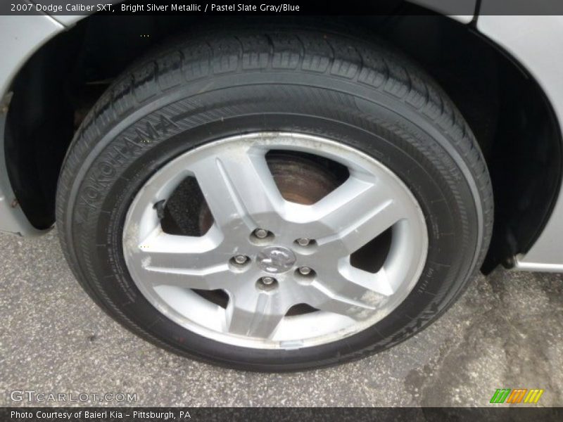 Bright Silver Metallic / Pastel Slate Gray/Blue 2007 Dodge Caliber SXT