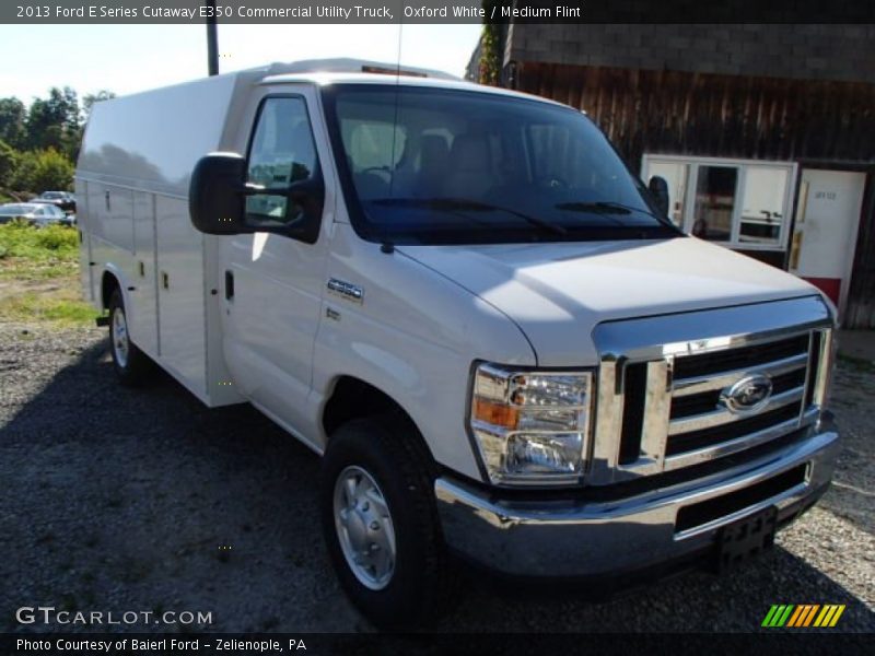 Oxford White / Medium Flint 2013 Ford E Series Cutaway E350 Commercial Utility Truck