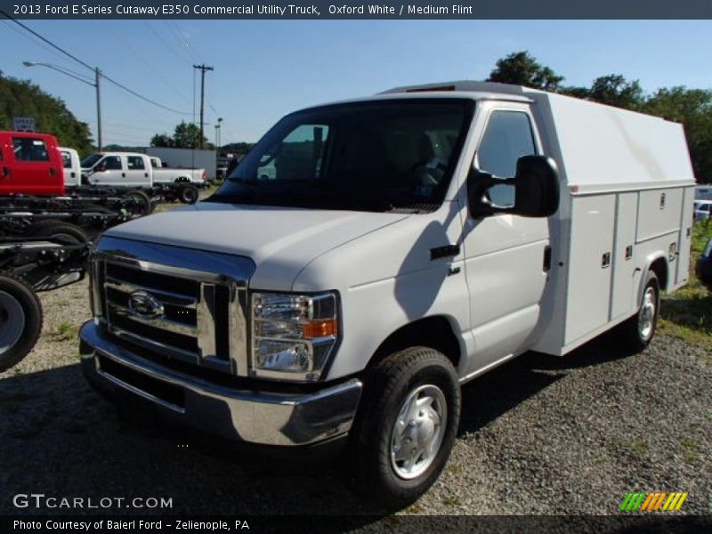 Oxford White / Medium Flint 2013 Ford E Series Cutaway E350 Commercial Utility Truck