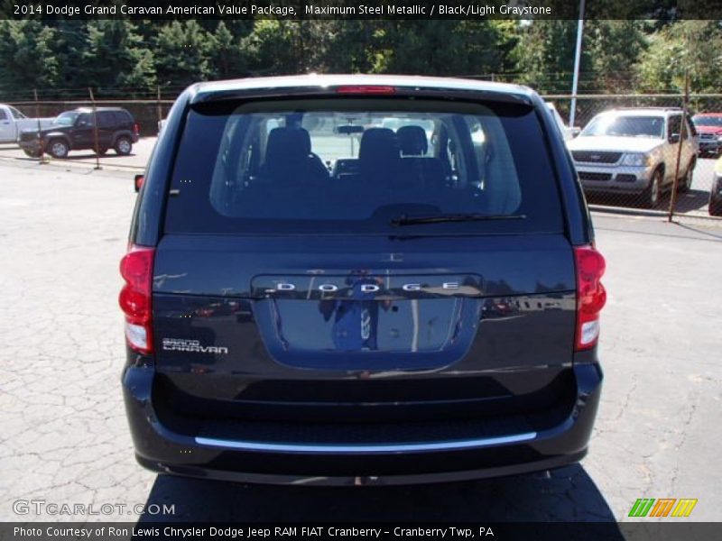 Maximum Steel Metallic / Black/Light Graystone 2014 Dodge Grand Caravan American Value Package