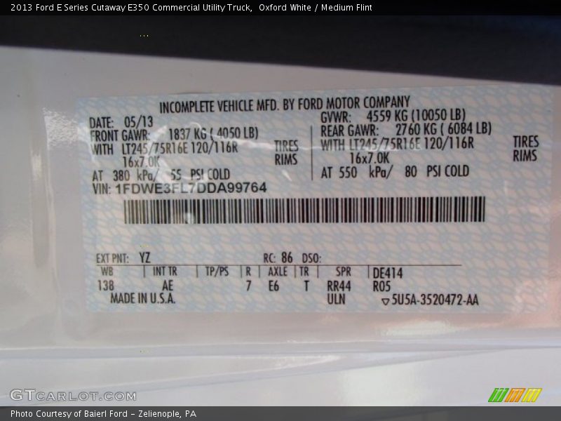 Oxford White / Medium Flint 2013 Ford E Series Cutaway E350 Commercial Utility Truck