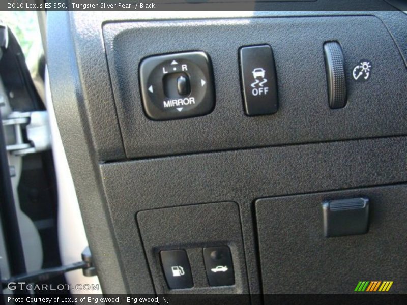 Tungsten Silver Pearl / Black 2010 Lexus ES 350