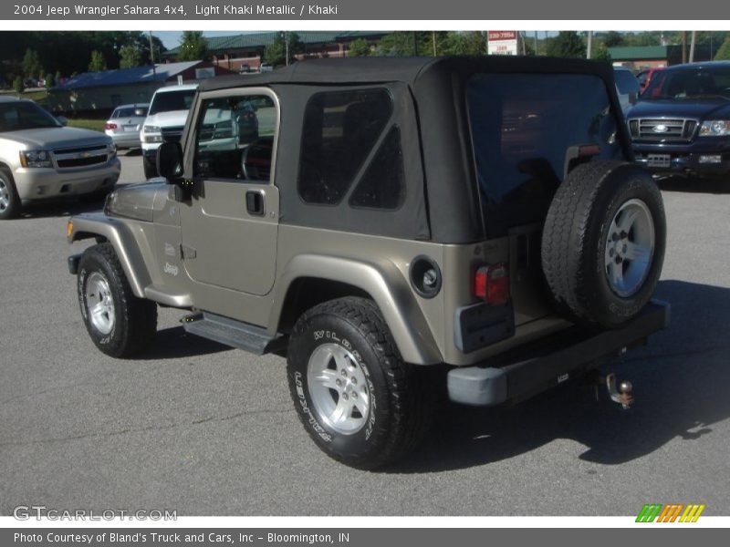 Light Khaki Metallic / Khaki 2004 Jeep Wrangler Sahara 4x4