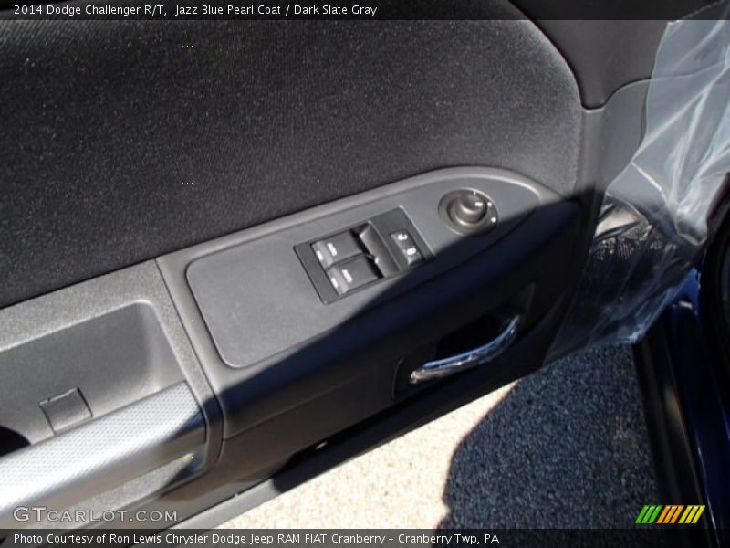 Jazz Blue Pearl Coat / Dark Slate Gray 2014 Dodge Challenger R/T