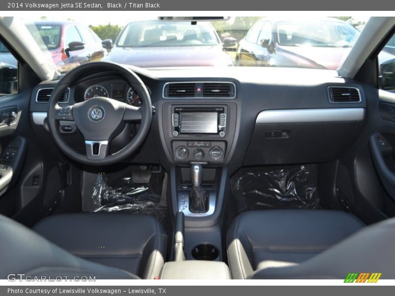 Black / Titan Black 2014 Volkswagen Jetta SE Sedan