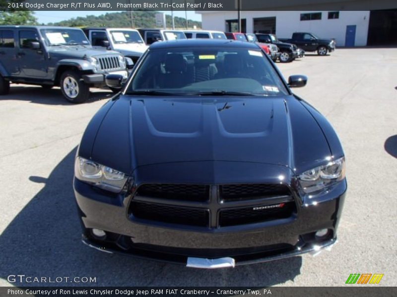 Phantom Black Tri-Coat Pearl / Black 2014 Dodge Charger R/T Plus AWD