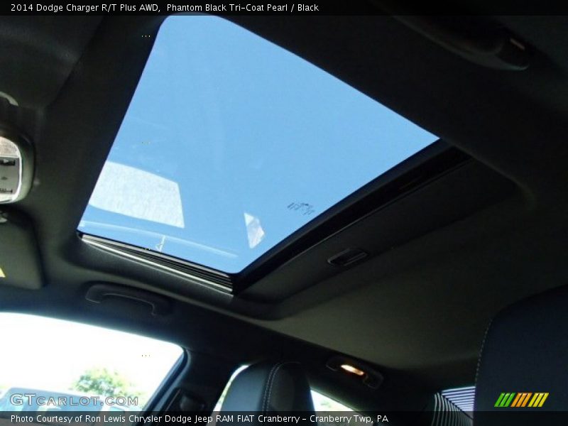 Phantom Black Tri-Coat Pearl / Black 2014 Dodge Charger R/T Plus AWD