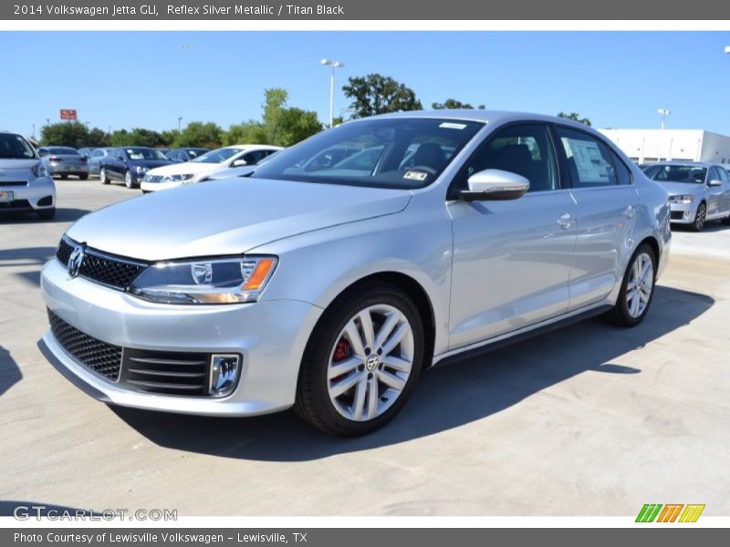 Front 3/4 View of 2014 Jetta GLI