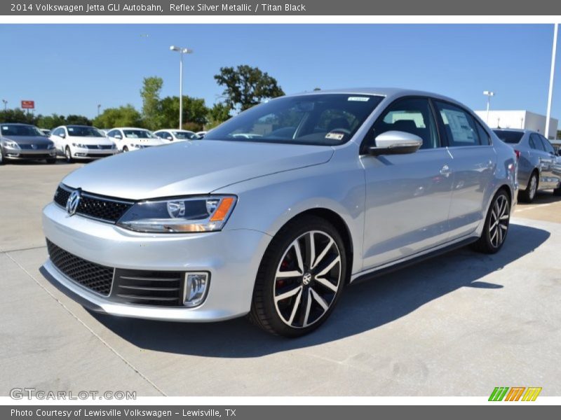 Front 3/4 View of 2014 Jetta GLI Autobahn