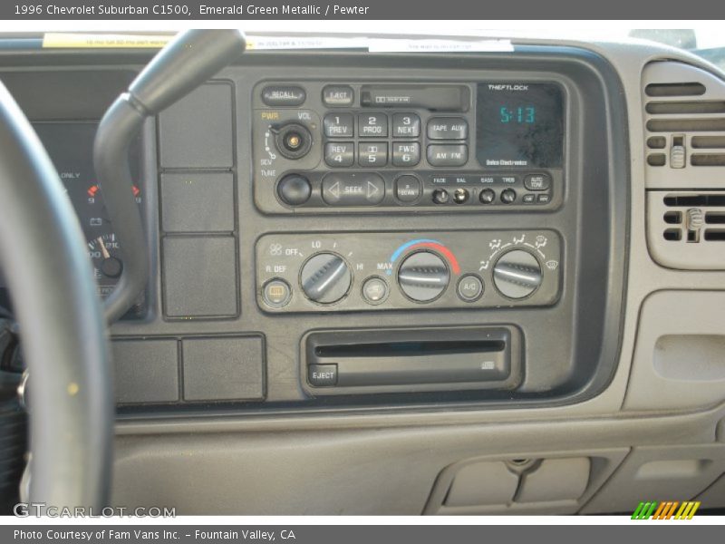 Emerald Green Metallic / Pewter 1996 Chevrolet Suburban C1500