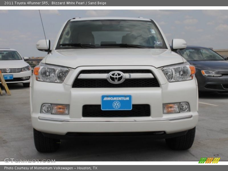 Blizzard White Pearl / Sand Beige 2011 Toyota 4Runner SR5