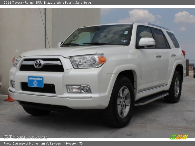 Blizzard White Pearl / Sand Beige 2011 Toyota 4Runner SR5