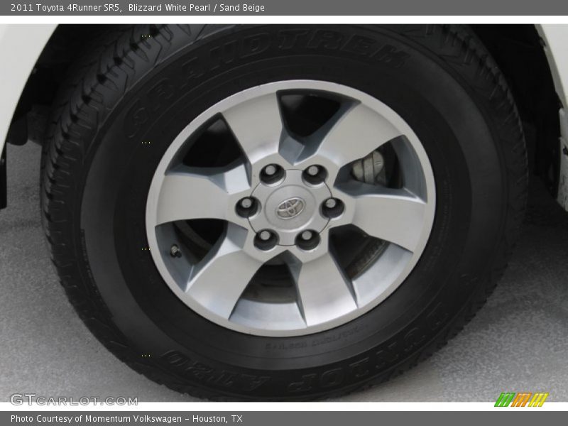 Blizzard White Pearl / Sand Beige 2011 Toyota 4Runner SR5