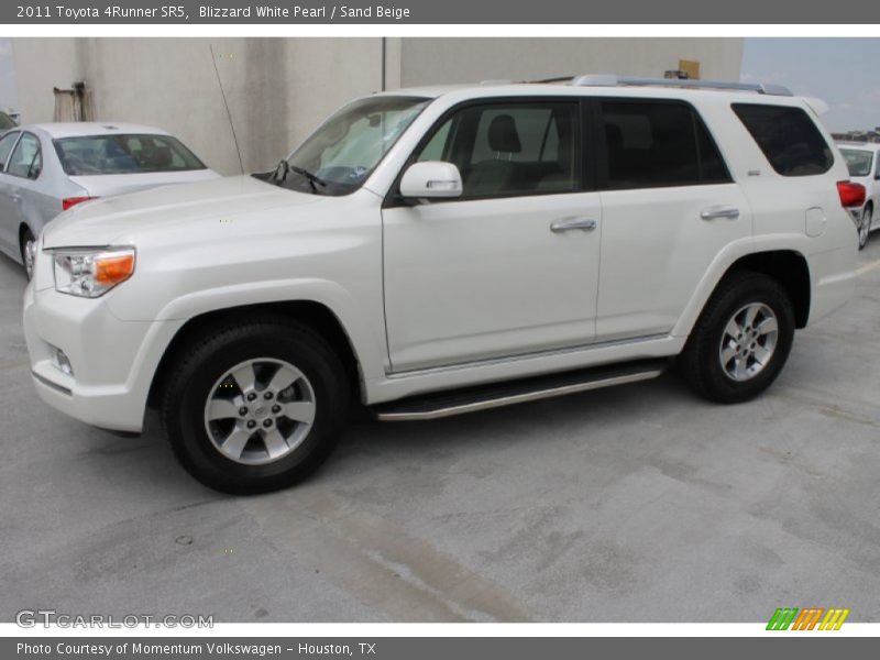 Blizzard White Pearl / Sand Beige 2011 Toyota 4Runner SR5