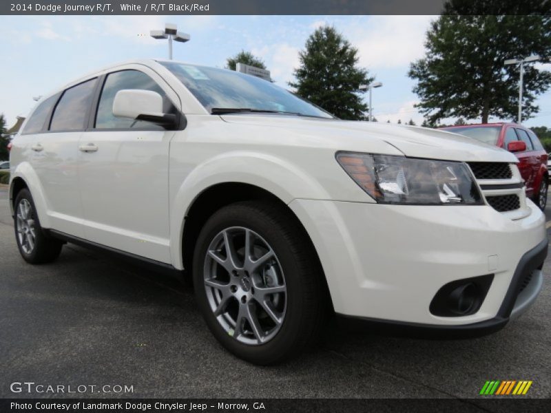 Front 3/4 View of 2014 Journey R/T