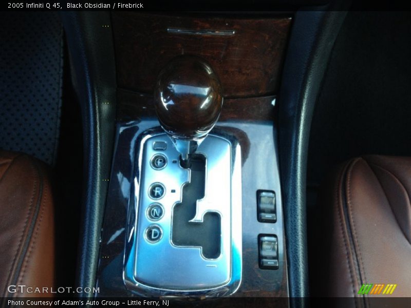 Black Obsidian / Firebrick 2005 Infiniti Q 45