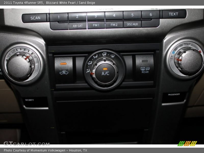 Blizzard White Pearl / Sand Beige 2011 Toyota 4Runner SR5