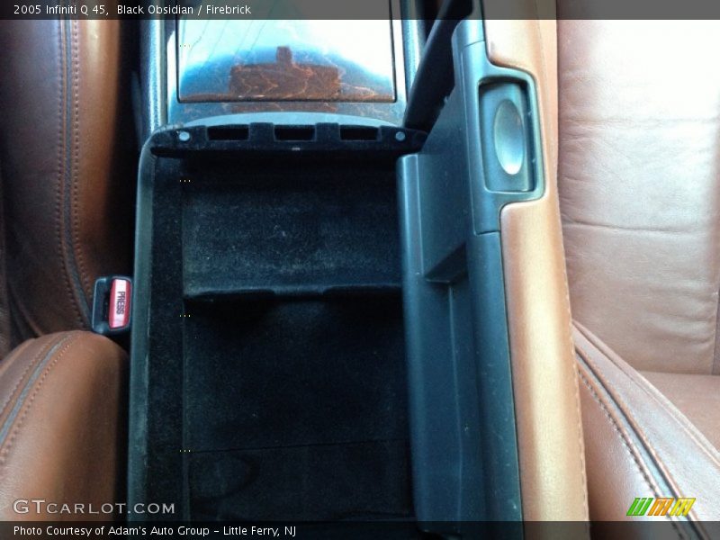 Black Obsidian / Firebrick 2005 Infiniti Q 45