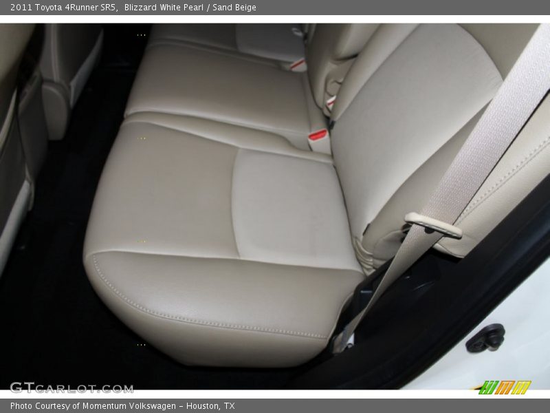 Blizzard White Pearl / Sand Beige 2011 Toyota 4Runner SR5