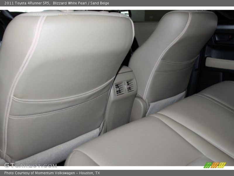 Blizzard White Pearl / Sand Beige 2011 Toyota 4Runner SR5
