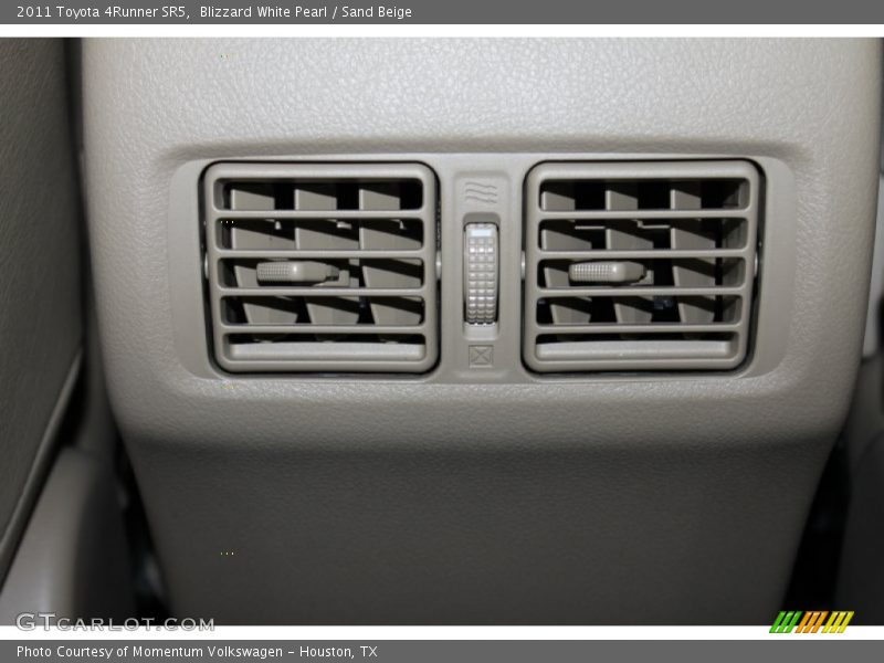 Blizzard White Pearl / Sand Beige 2011 Toyota 4Runner SR5