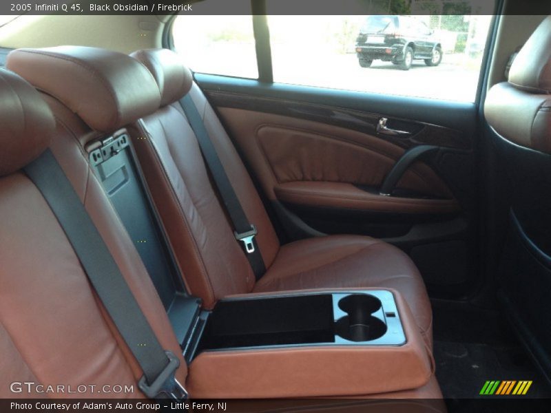 Black Obsidian / Firebrick 2005 Infiniti Q 45
