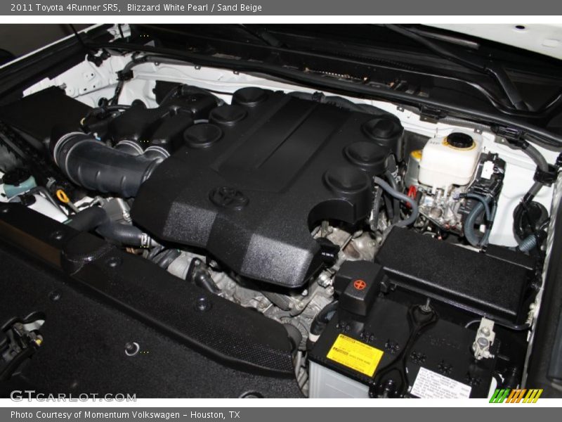 Blizzard White Pearl / Sand Beige 2011 Toyota 4Runner SR5