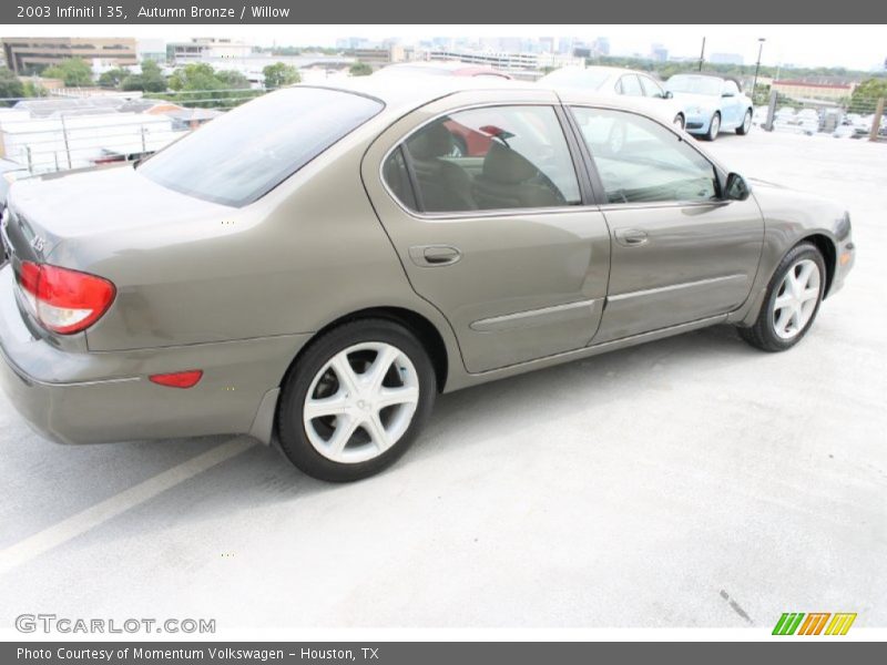 Autumn Bronze / Willow 2003 Infiniti I 35