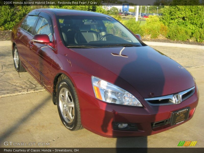 Redondo Red Pearl / Gray 2006 Honda Accord Hybrid Sedan