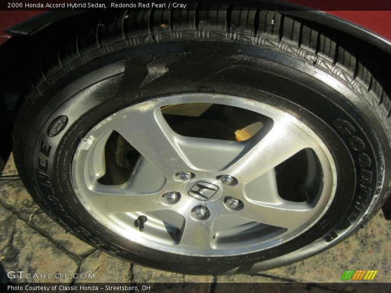 Redondo Red Pearl / Gray 2006 Honda Accord Hybrid Sedan
