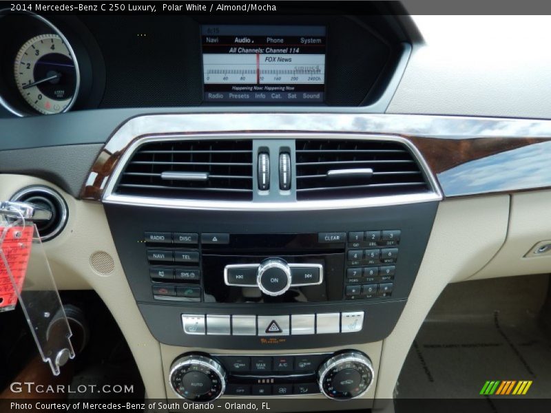 Polar White / Almond/Mocha 2014 Mercedes-Benz C 250 Luxury