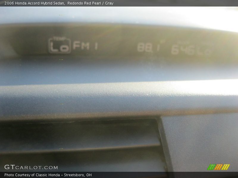 Redondo Red Pearl / Gray 2006 Honda Accord Hybrid Sedan