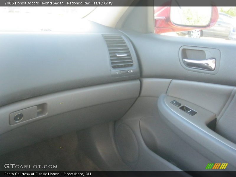 Redondo Red Pearl / Gray 2006 Honda Accord Hybrid Sedan