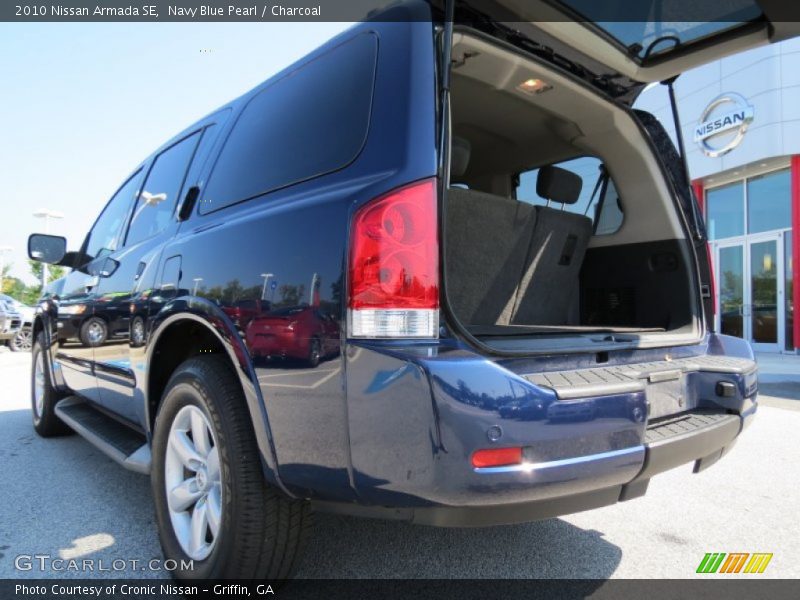 Navy Blue Pearl / Charcoal 2010 Nissan Armada SE