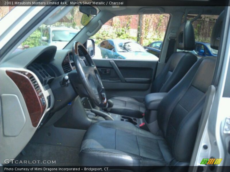 Munich Silver Metallic / Charcoal 2001 Mitsubishi Montero Limited 4x4