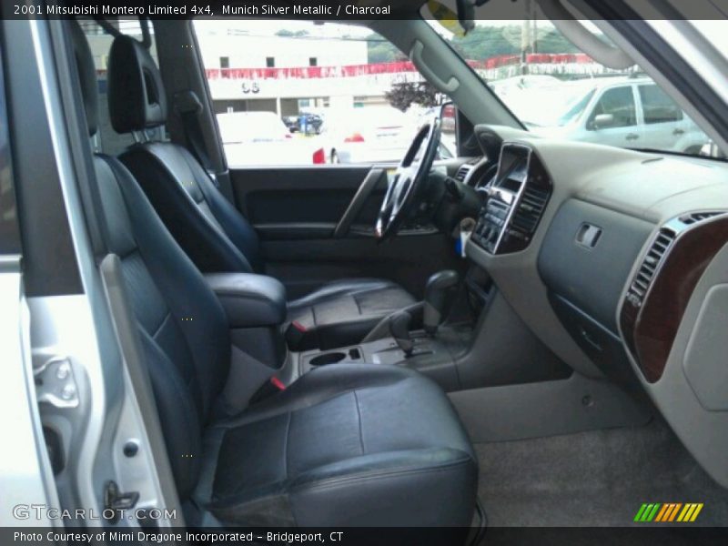 Munich Silver Metallic / Charcoal 2001 Mitsubishi Montero Limited 4x4