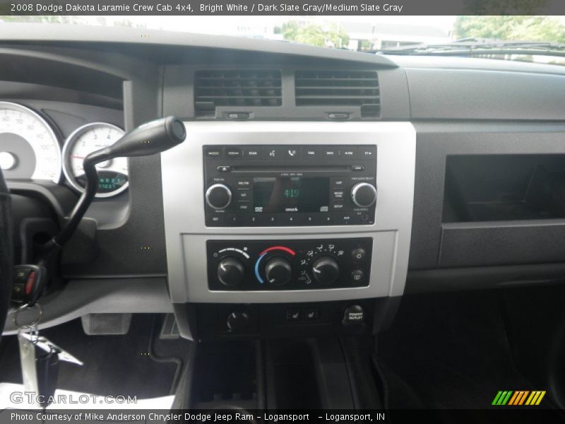 Bright White / Dark Slate Gray/Medium Slate Gray 2008 Dodge Dakota Laramie Crew Cab 4x4