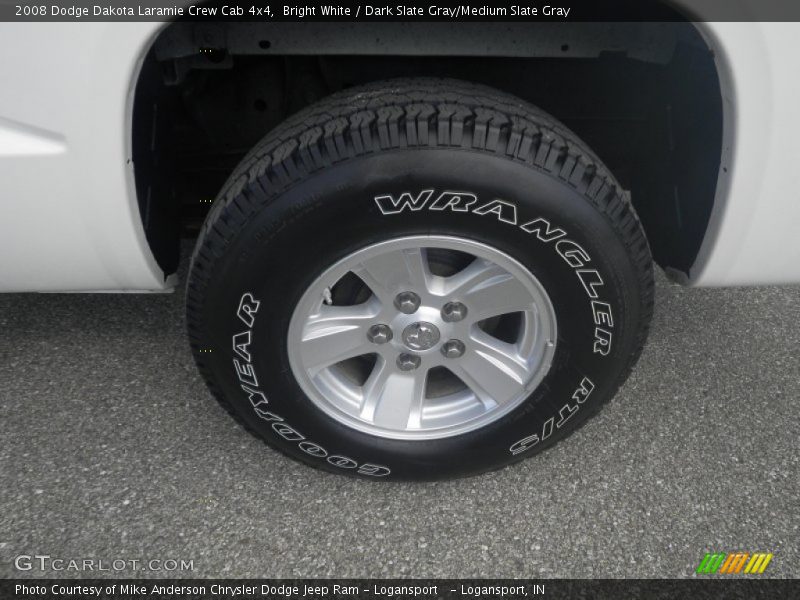 Bright White / Dark Slate Gray/Medium Slate Gray 2008 Dodge Dakota Laramie Crew Cab 4x4
