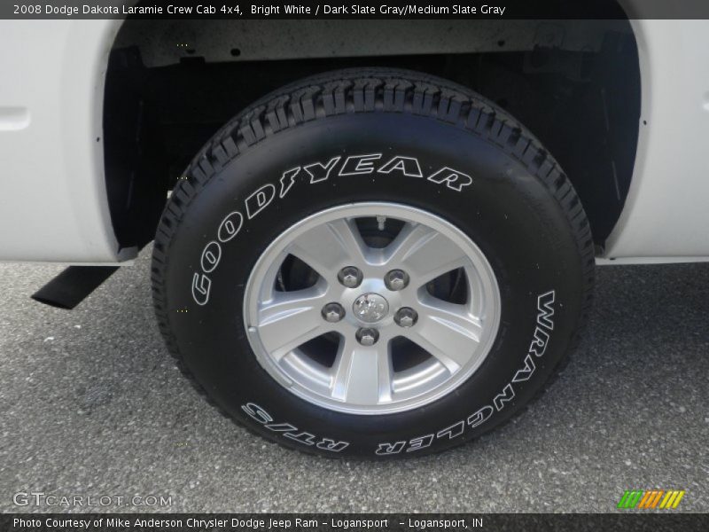 Bright White / Dark Slate Gray/Medium Slate Gray 2008 Dodge Dakota Laramie Crew Cab 4x4