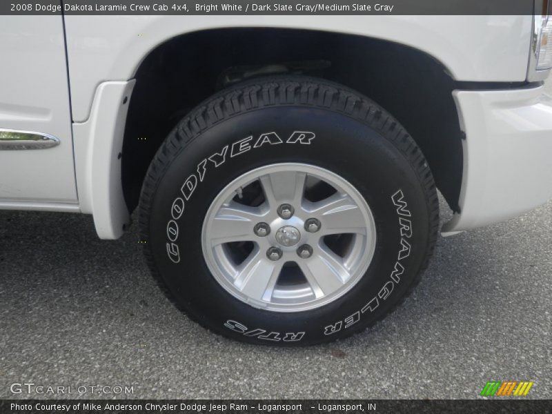 Bright White / Dark Slate Gray/Medium Slate Gray 2008 Dodge Dakota Laramie Crew Cab 4x4
