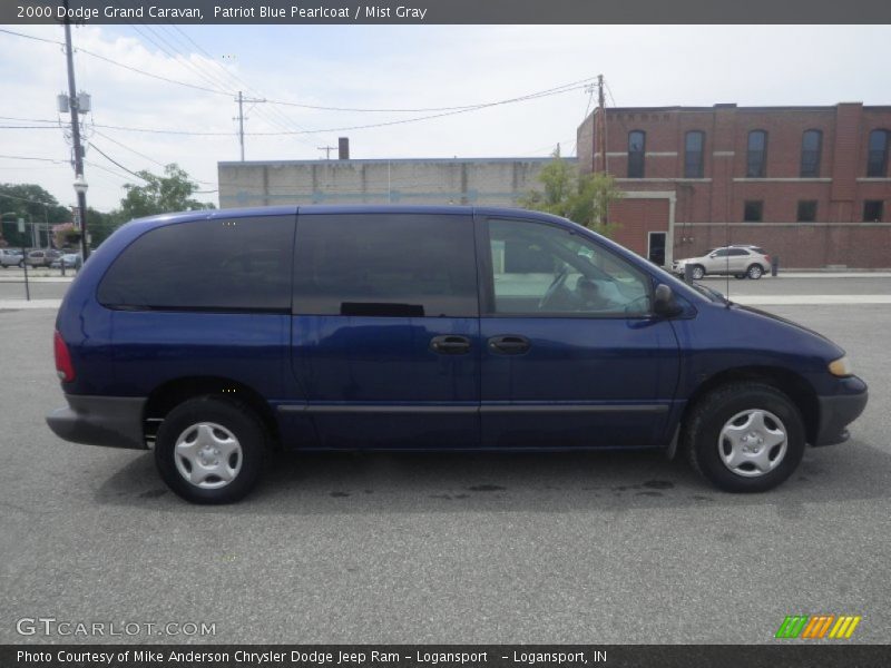 Patriot Blue Pearlcoat / Mist Gray 2000 Dodge Grand Caravan