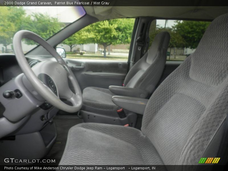 Front Seat of 2000 Grand Caravan 